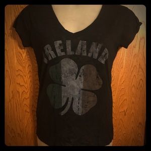 Semi Sheer Ireland Flag Shamrock Burnout Tee XXL
